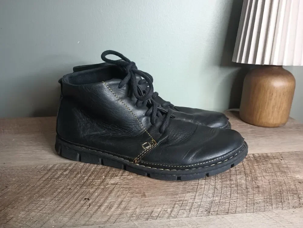 Born Mens Harrison Leather Chukka Boots 9.5M Black Lace Up Gorp Rustic Heritage